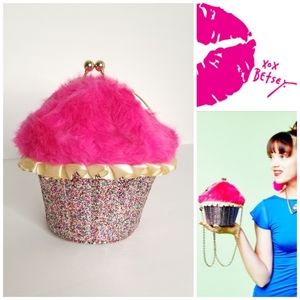 Betsey Johnson Ltd. Edtn. TROLLS Cupcake Purse